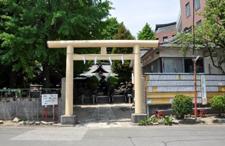 橋戸稲荷神社五月祭／鳥居お披露目のようす04